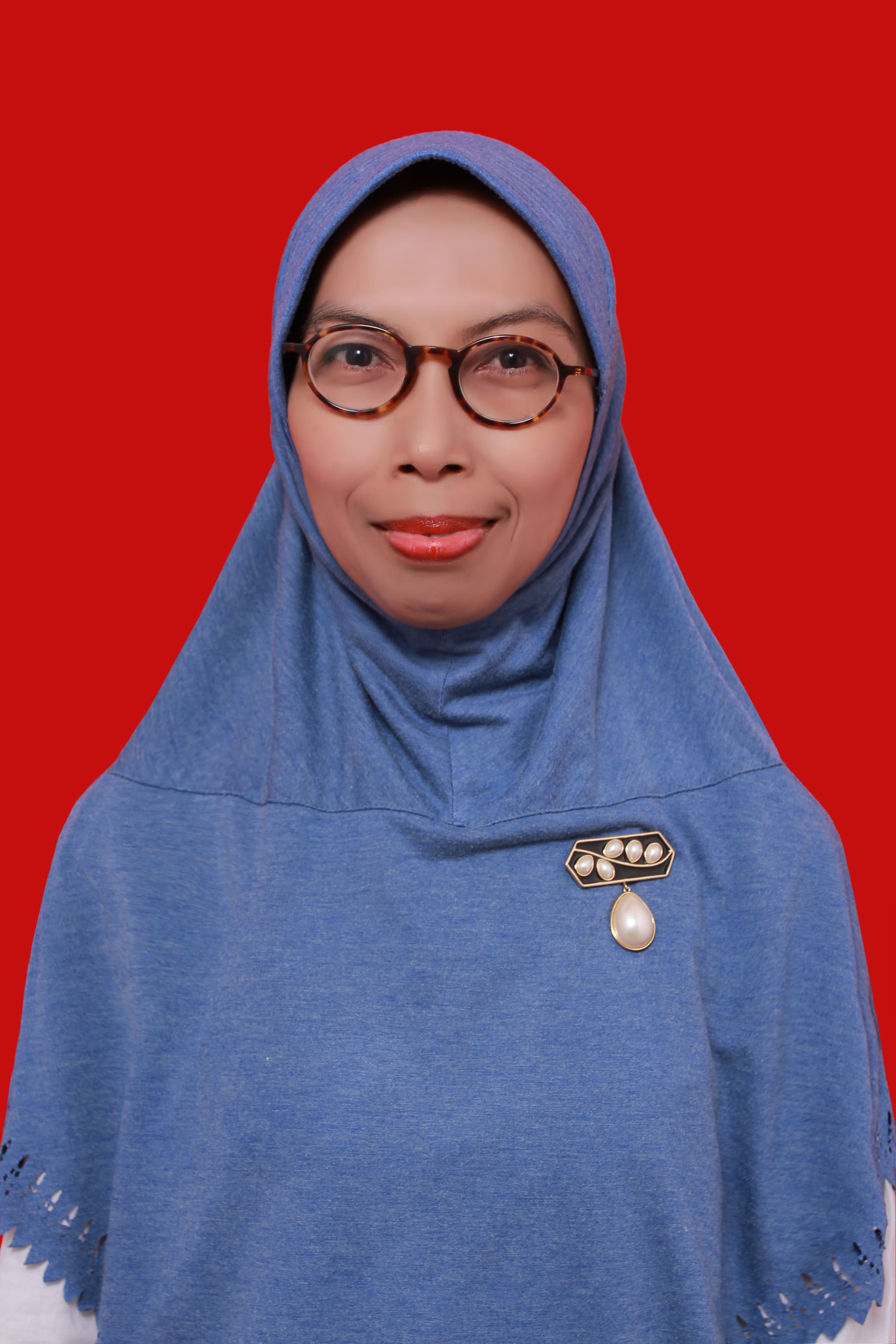 Hening Vidiningrum, S.S